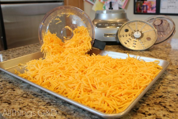 Did you know that WOOD PULP is used to keep pre-packaged shredded cheese from sticking together?  Cut the wood out of your diet by making your own!   | www.allthingsgd.com
