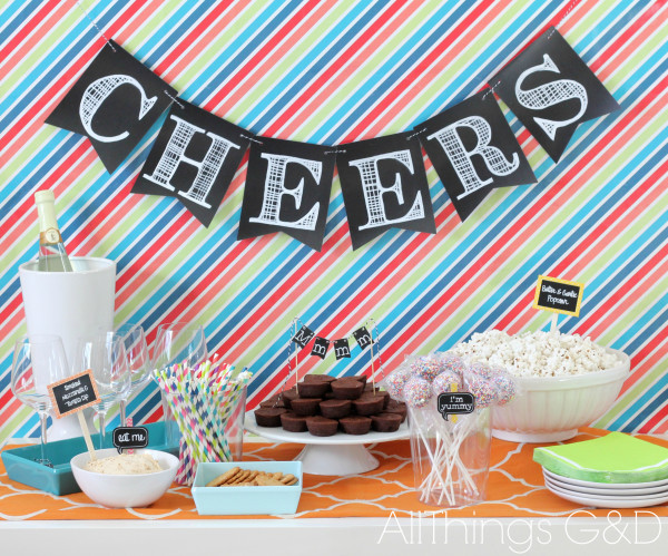 Entertaining with chalkboard banners & labels. | www.allthingsgd.com