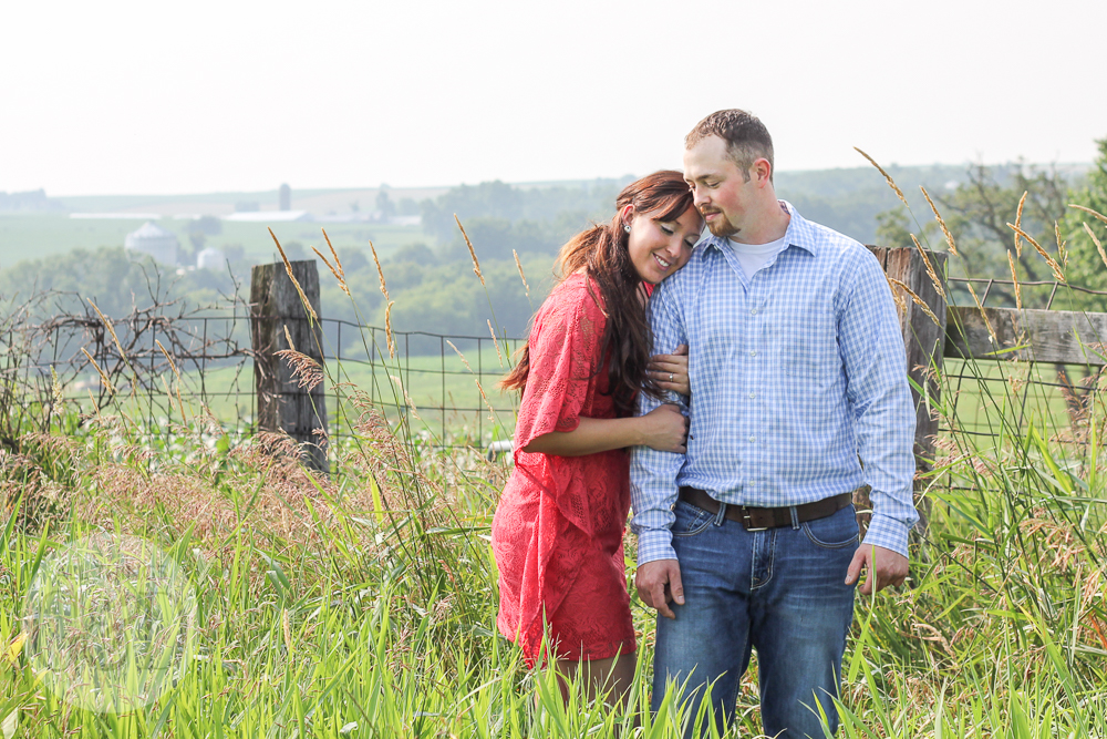 Amanda & Levi | Western Engagement Pictures by All Things G&D