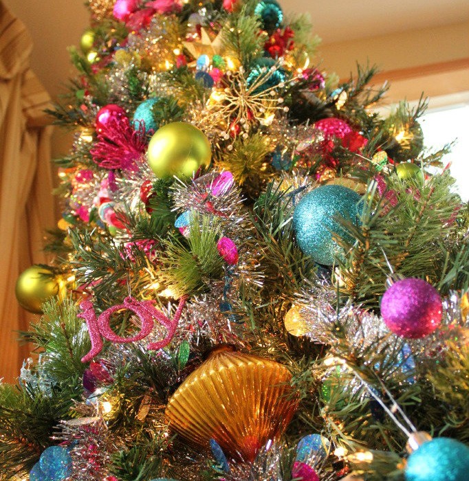 Black Friday, Colorful Christmas Tree!