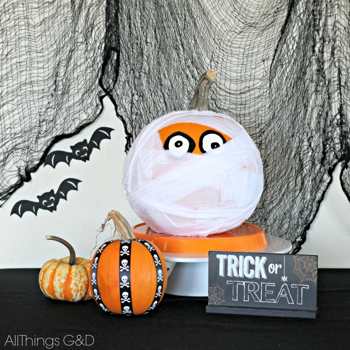 DIY Mummy Pumpkin