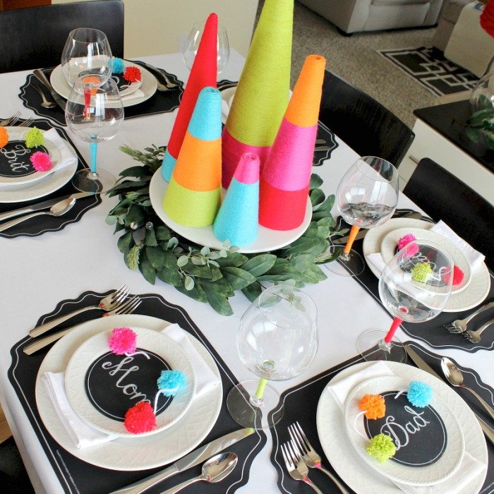 Colorful Christmas Tablescape