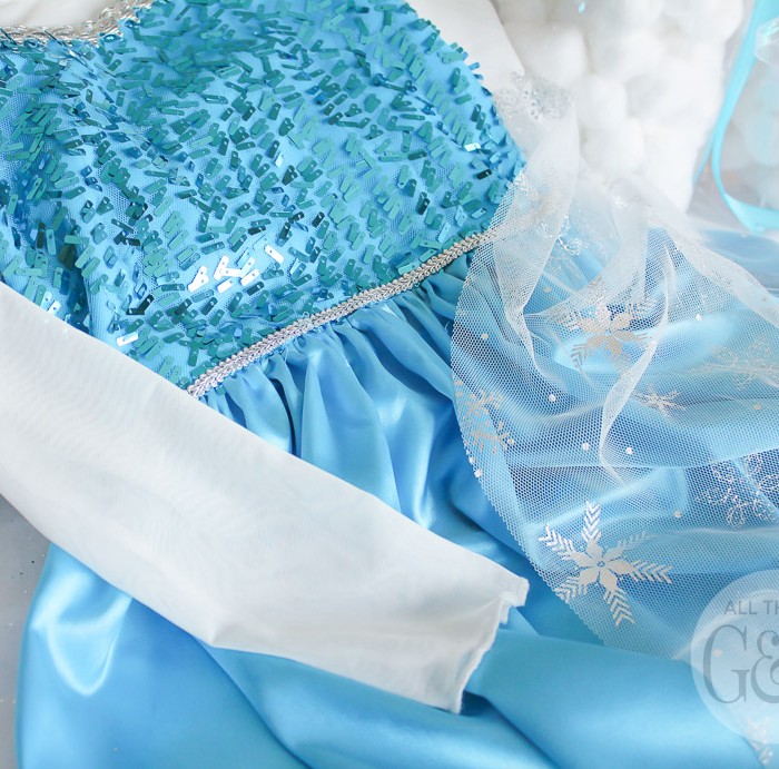 Kate’s Perfect Elsa Dress